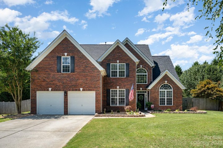 143 Winter Flake Drive sold home in Barium Seasons Village, Statesville, NC