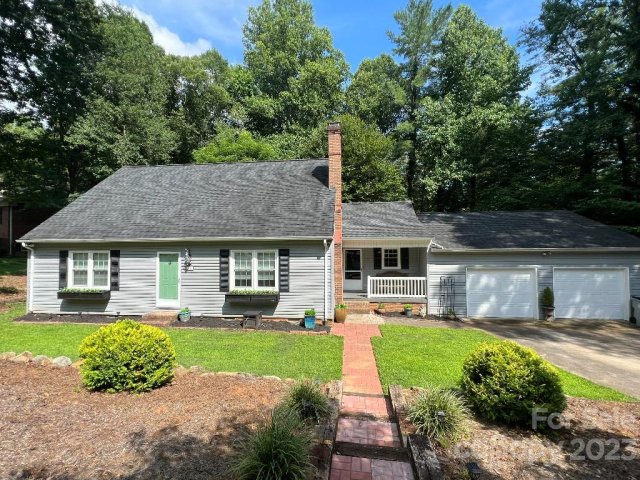 1014 Bramblewood Court sold home in Charlesmont, Lenoir, NC