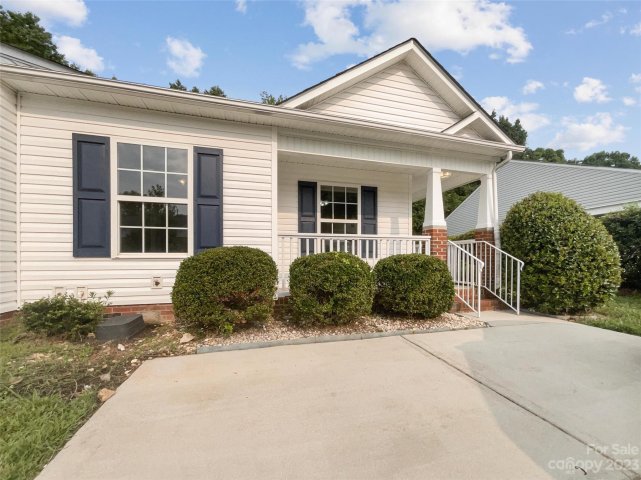 1327 Pampas Circle sold home in Camellia Corners, Rock Hill, SC