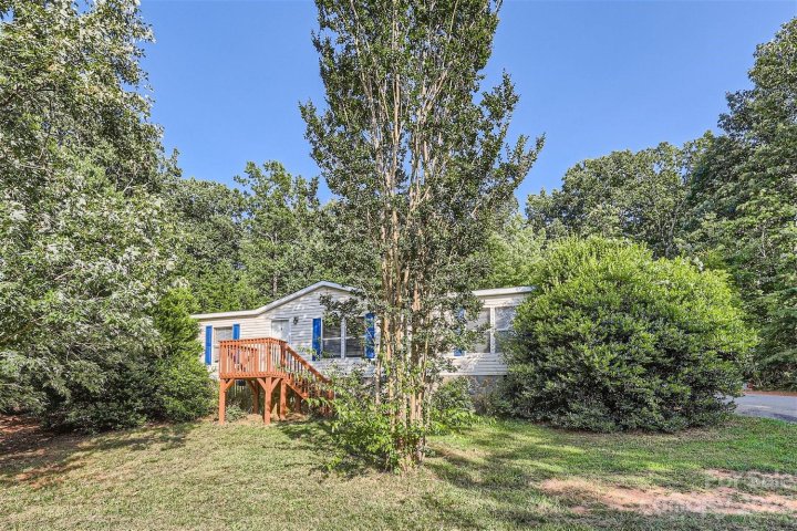 4793 Appaloosa Lane sold home in Rocking Horse Ridge, Maiden, NC