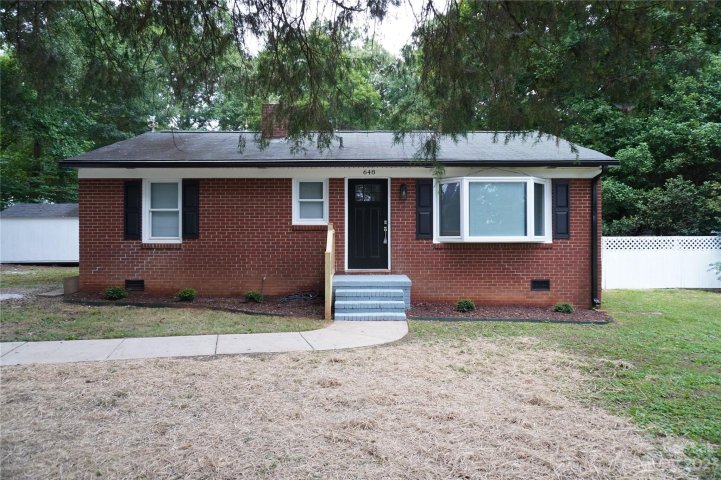 648 Dallas Spencer Mtn Road sold home in Cedarwood Acres, Dallas, NC