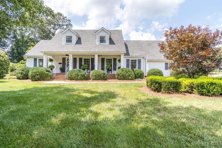 111 Amity Circle sold home in Amity Acres, Belmont, NC