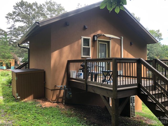 11 Wellspring Lane sold home in Echo Hills, Asheville, NC