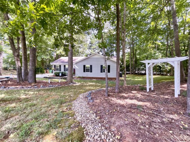 3519 Sassafras Trail sold home in Old Hickory, Waxhaw, NC