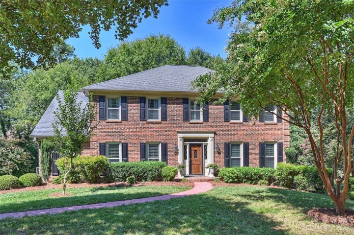 600 Stanhope Lane sold home in Mallory Manor, Matthews, NC