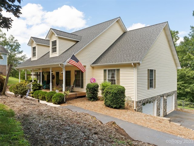 274 Calico Lane sold home in Hyder Mountain Acres, Clyde, NC