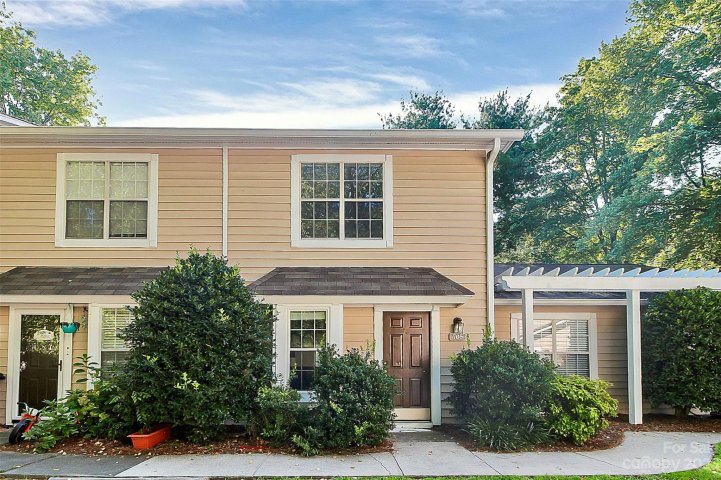 705 Heritage Parkway sold home in Manor Lake, Fort Mill, SC