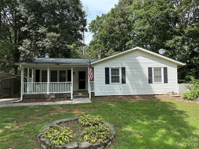 140 Hillside Drive sold home in Greenleigh, Salisbury, NC