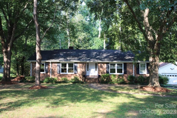 1512 Knox Street sold home in Olde Farm, Shelby, NC