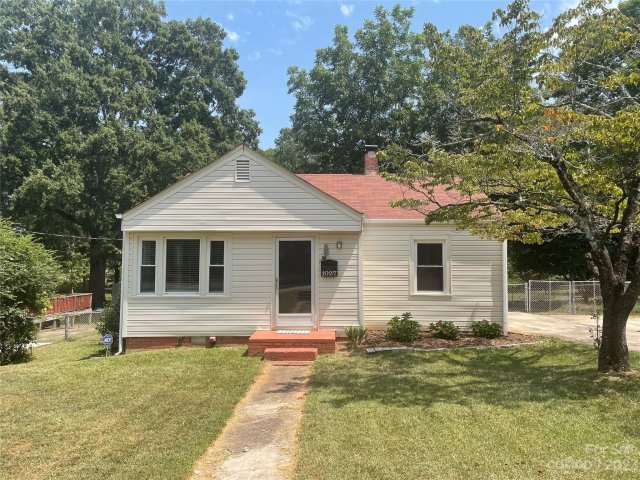 1027 Eastwood Drive 8 sold home in Eastview, Rock Hill, SC