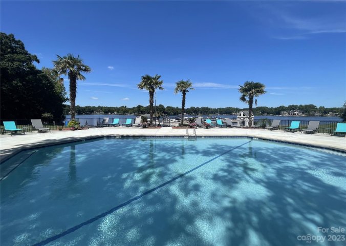 2121 Regatta Lane 205 sold home in Hide A Way, Denver, NC