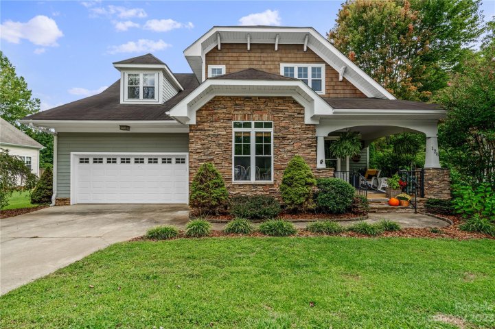 126 Carolina Bluebird Loop sold home in Ashley Woods, Arden, NC
