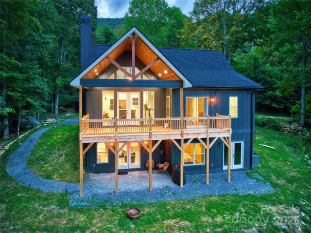 1425 Upward Way sold home in The Willows, Waynesville, NC