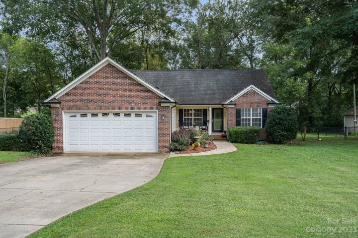 1123 Rembrandt Drive sold home in Picture Park, Concord, NC