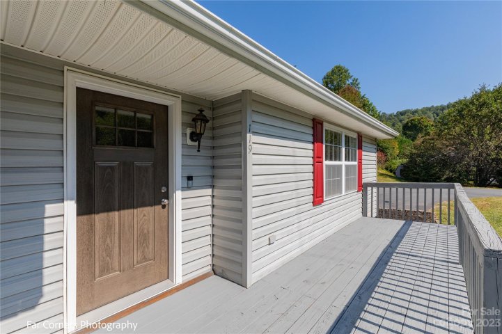 119 Beechwood Drive sold home in Beechwood, Sylva, NC