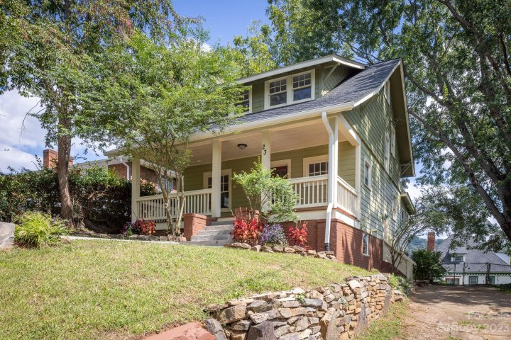 23 Adams Street sold home in Lincoln Park, Asheville, NC