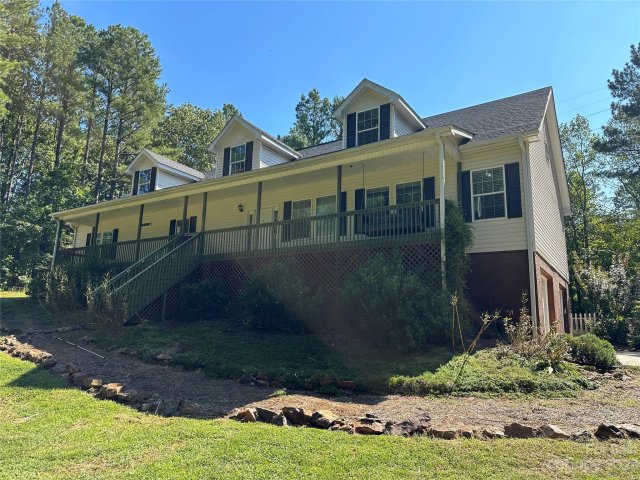760 Crystal Bay Drive 44 sold home in Crystal Bay, Denton, NC