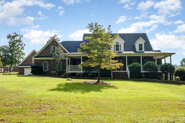 4023 Dakeita Circle sold home in Vanderburg Estates, Concord, NC