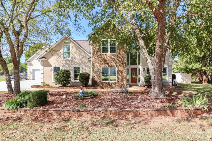 470 Stutts Road sold home in Marina Village, Mooresville, NC