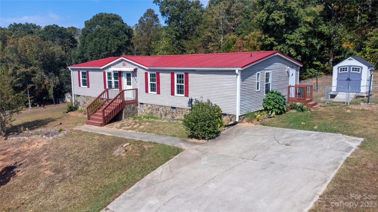 5028 Angelina Drive sold home in Hoyles Creek, Dallas, NC