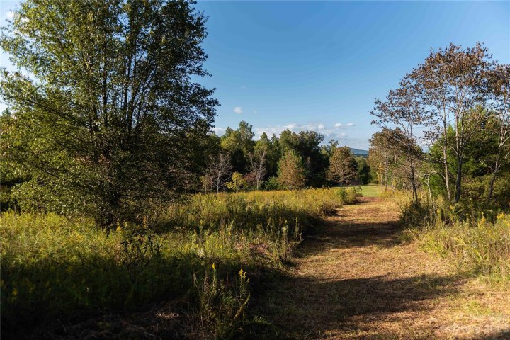 26 Emerald Parkway sold home in Emerald Lake, Rutherfordton, NC