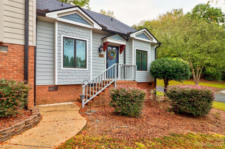 1017 Kenilworth Court 4 sold home in Ridgeview, Concord, NC