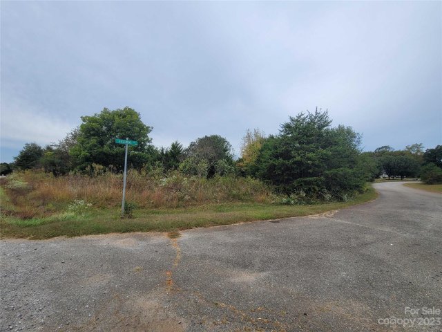 1 Drumstand Road sold home in Crestview, Stony Point, NC