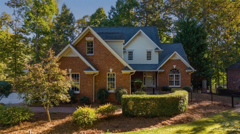 161 Ridge Top Road sold home in Spring Acres, Mooresville, NC