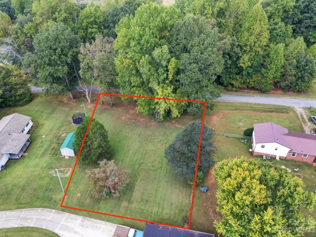 827 Flint Drive sold home in Westover, Statesville, NC