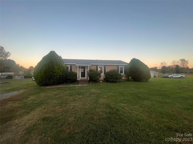 5122 Willow Run Drive sold home in Hampton Meadows, Monroe, NC