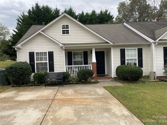 1352 Pampas Circle sold home in Camellia Corners, Rock Hill, SC