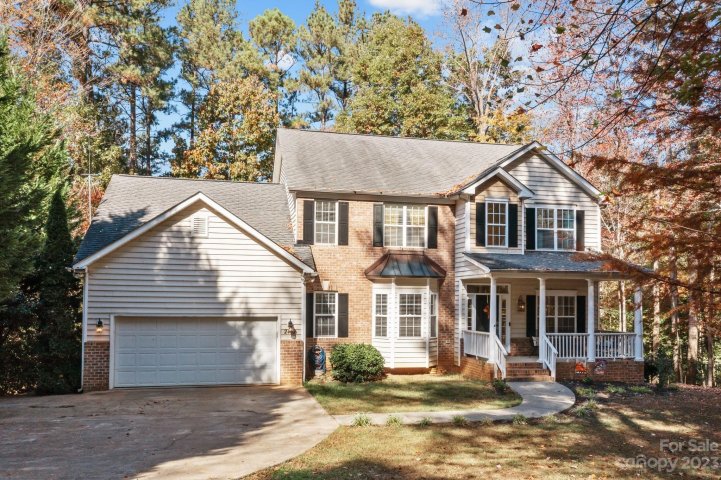 2483 Wellesbourne Lane 74 sold home in Lakepointe North, Sherrills Ford, NC
