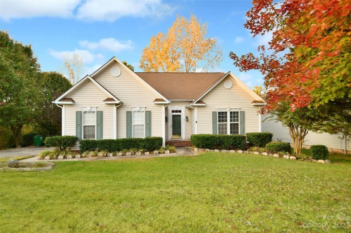6311 Stoney Valley Court sold home in Stoney Creek, Charlotte, NC