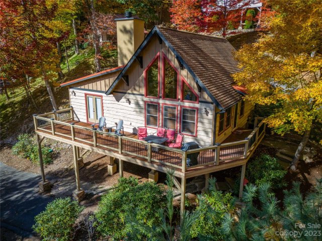 13 Miners Trace Road sold home in The Cove at Celo Mountain, Burnsville, NC