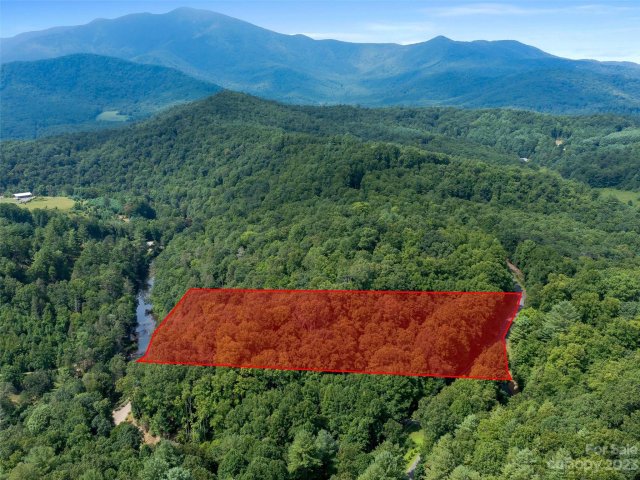 99999 Clearwater Lane sold home in Rivers Edge, Burnsville, NC