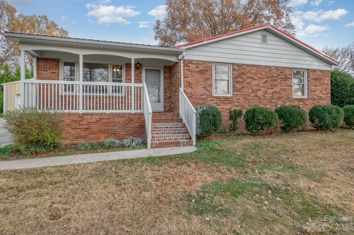 355 Catawba Drive sold home in Greenleigh, Salisbury, NC