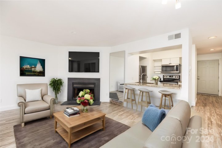 244 Cedar Street sold home in Cedar Street Commons, Charlotte, NC