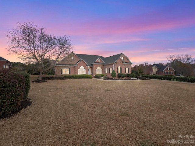 103 Lakefield Court sold home in The Pointe, Cherryville, NC