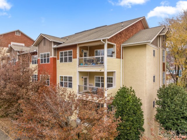 175 S Lexington Avenue 203 sold home in Lexington Station, Asheville, NC