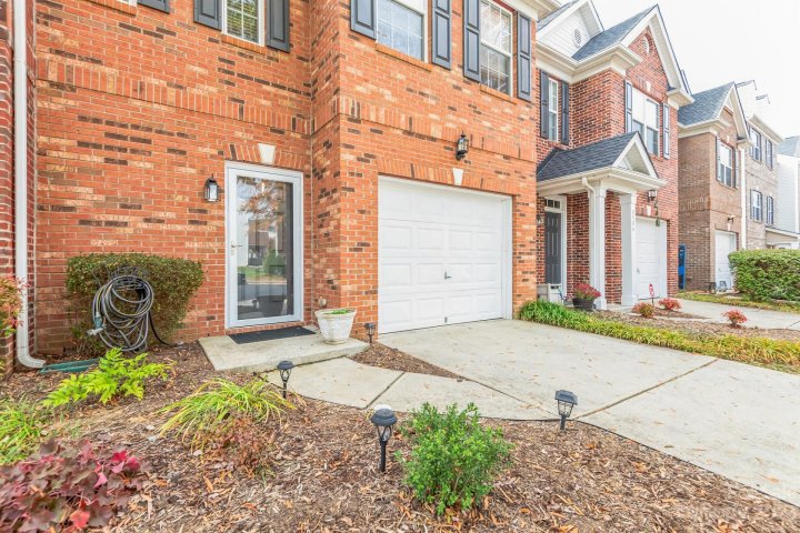 9598 Walkers Glen Drive sold home in Walkers Glen, Concord, NC