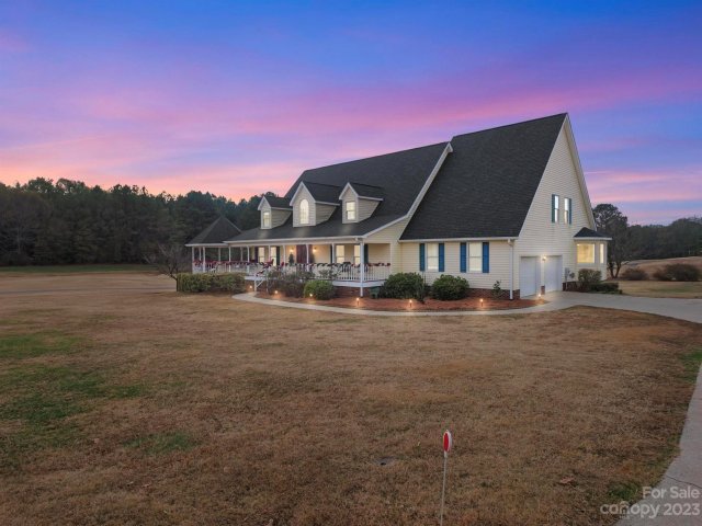 102 Valley Stream Drive sold home in Riverbend, Shelby, NC