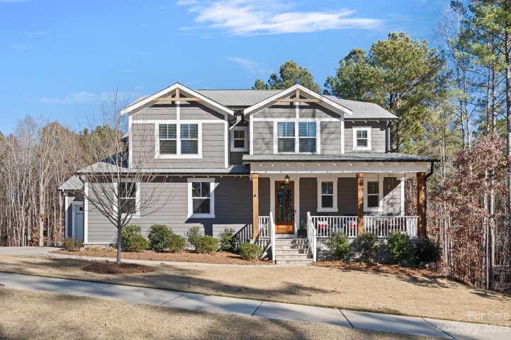 4200 Island Fox Lane sold home in Fox Chase, Denver, NC