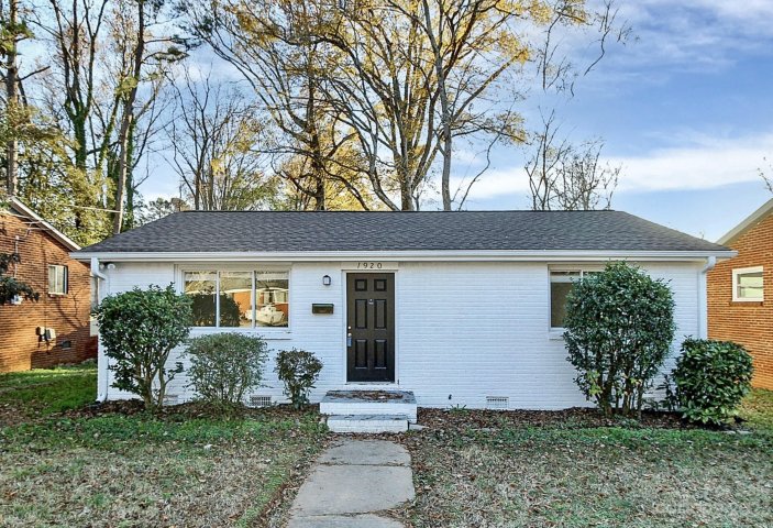 1920 Finchley Drive sold home in Eastwood Acres, Charlotte, NC