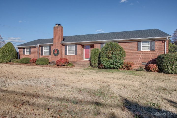 100 Stowe Road sold home in Amity Acres, Belmont, NC