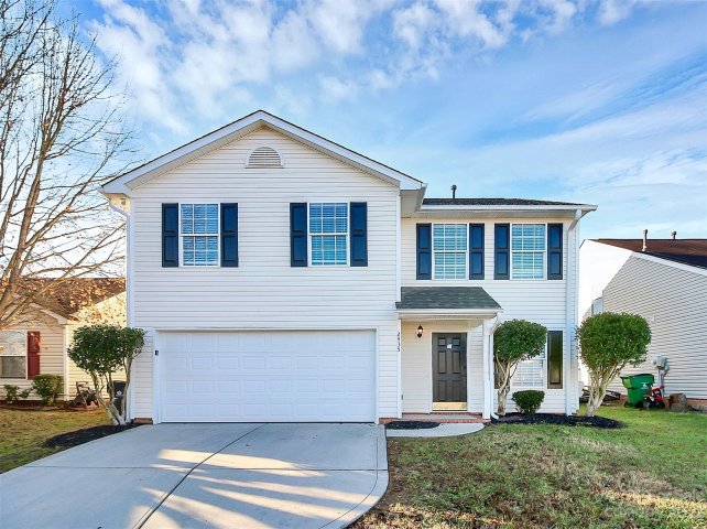 2435 Summer Meadow Court sold home in Sunset Village, Charlotte, NC