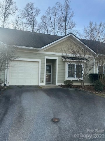 23 Fox Briar Drive sold home in Fox Glen, Fletcher, NC