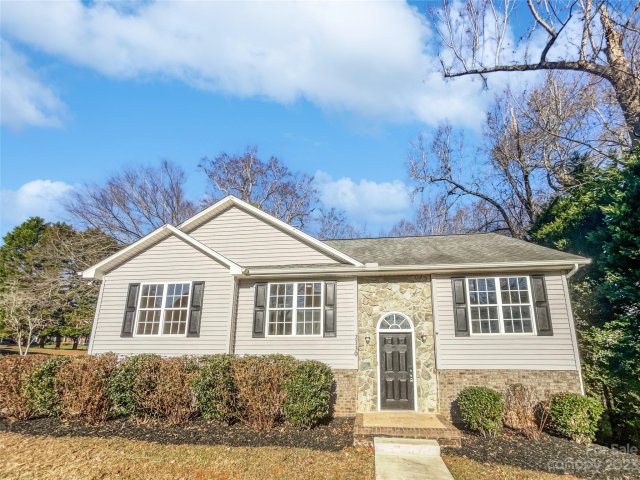 2130 Wayles Court sold home in Jefferson Woods, Gastonia, NC