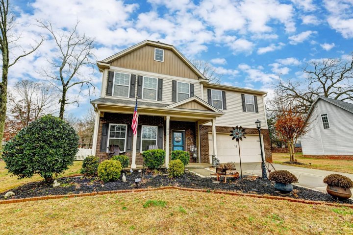 1048 Quail Field Place sold home in Huntington Hills, Lincolnton, NC