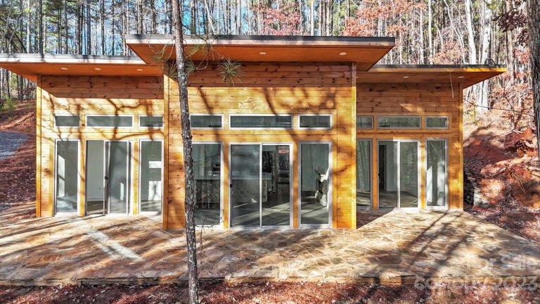 192 Golden Creek Ridge sold home in Tongass Ridge, Union Mills, NC