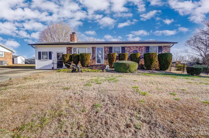 107 Central Avenue sold home in Sunset Park, Bessemer City, NC